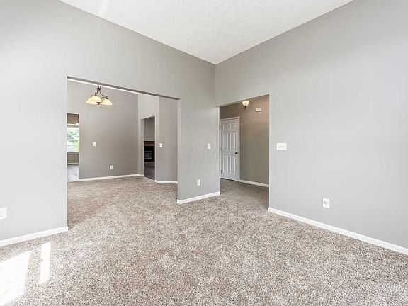 5th image of 4312 Grouse Ct
