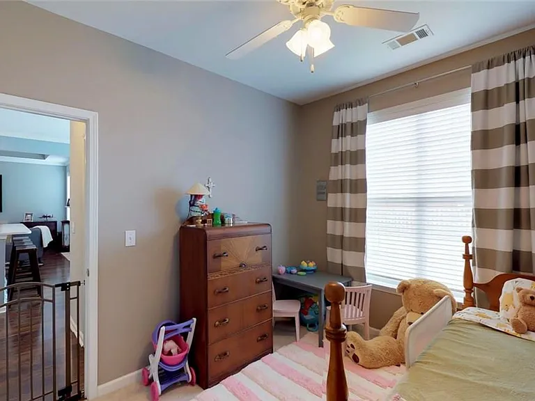 9243 Whispine Ct — Photo 26