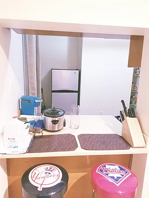 Rented by Allen Harris, LREB | media 11