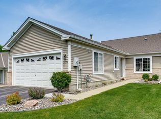9202 Jewel Ln N, Maple Grove, MN 55311