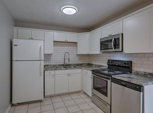 241 S 111th St, Omaha, NE 68154