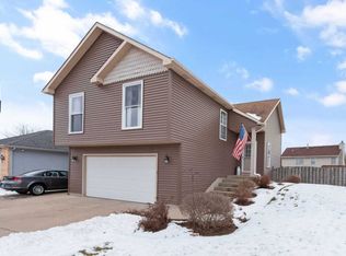 4703 Hartland Trl, McHenry, IL