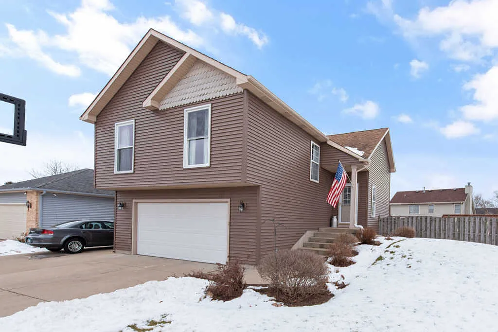 4703 Hartland Trl photo 1