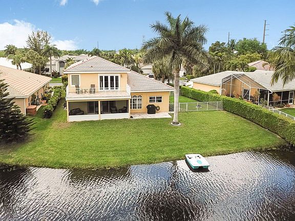 2nd image of 9292 Lakeside Ln