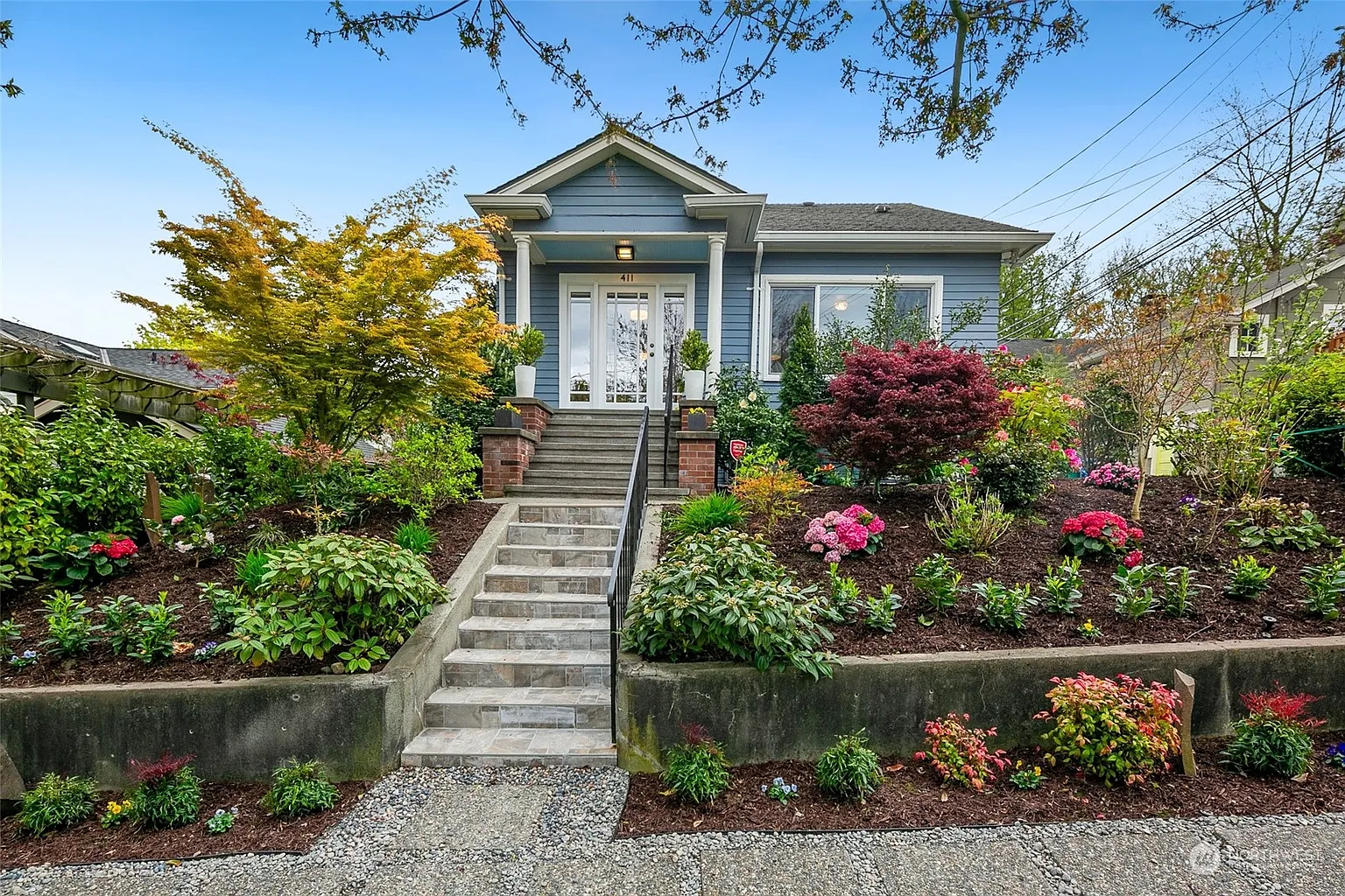 411 W Smith Street photo 1