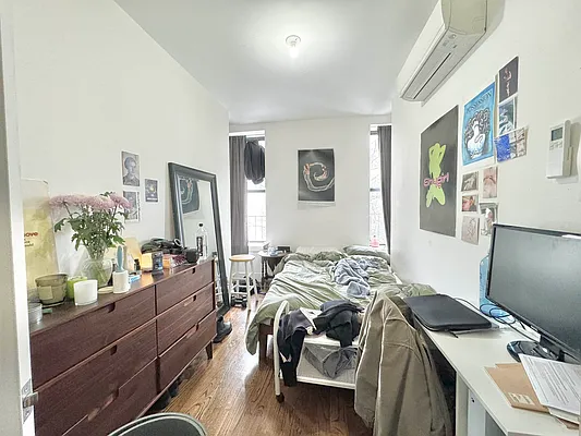 Rented by Doorway NYC, LLC | media 1