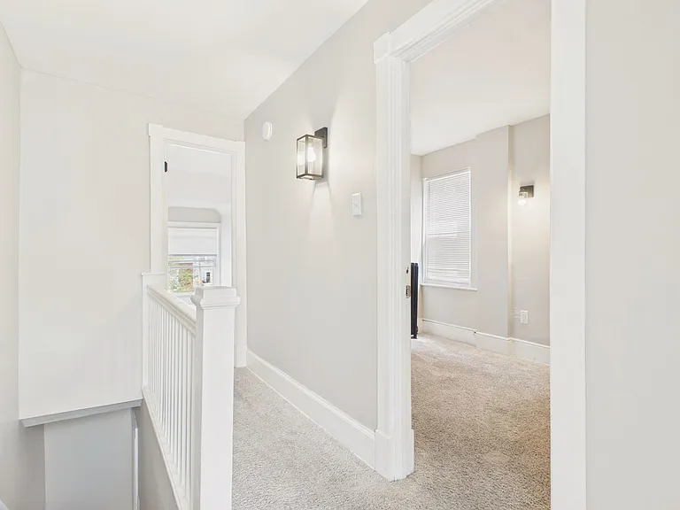 2614 Lexington St — Photo 28