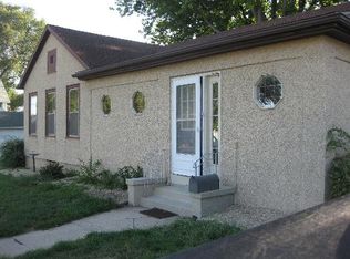 616 Church St, Peru, IL 61354