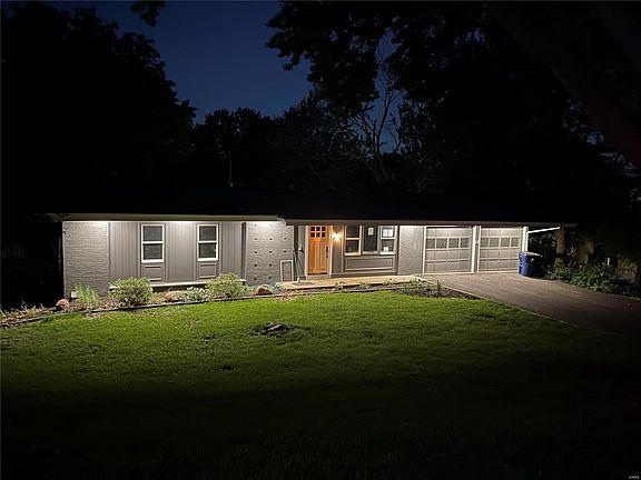 2nd image of 140 Meadowlark Dr