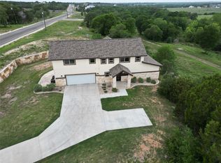 8 Serenity Dr, Liberty Hill, TX 78642