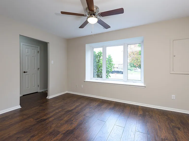 125 Conway Ct — Photo 7