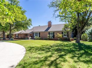 1804 Guilford Ln, Nichols Hills, OK 73120
