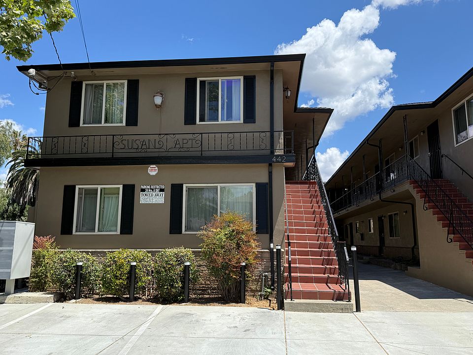 1st image of 442 S 5th St #6