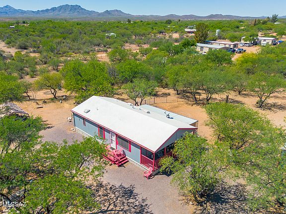 2nd image of 28580 S Renner Ranch Rd