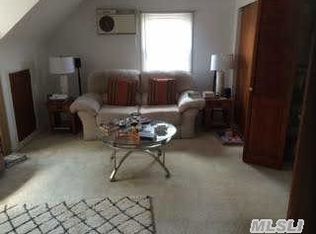 192 Irving Ave, Floral Park, NY 11001