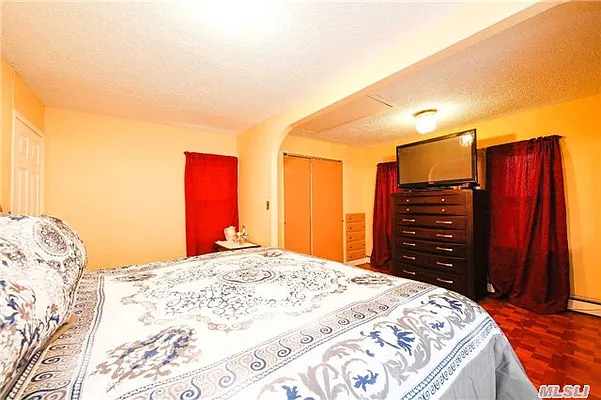 Sold by Century 21 American Homes | media 22