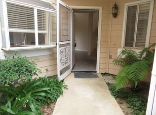 2762 Erringer St #15, Simi Valley, CA 93065