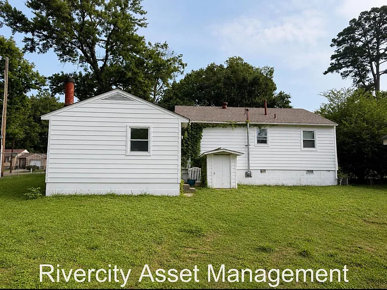 1939 Tulsa Ave — Photo 2
