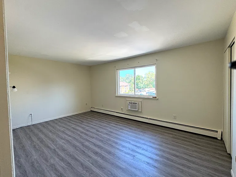 1306 Cricket Ln — Photo 7