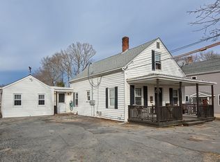 566 Tremont St, Rehoboth, MA 02769