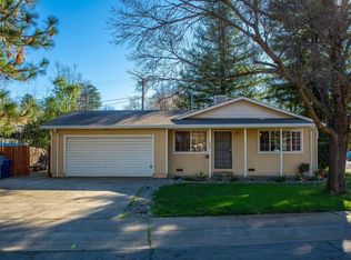 855 Christine Ave, Redding, CA 96003