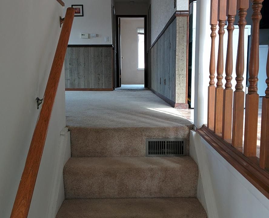 1st image of 1340 Kingsbury Dr