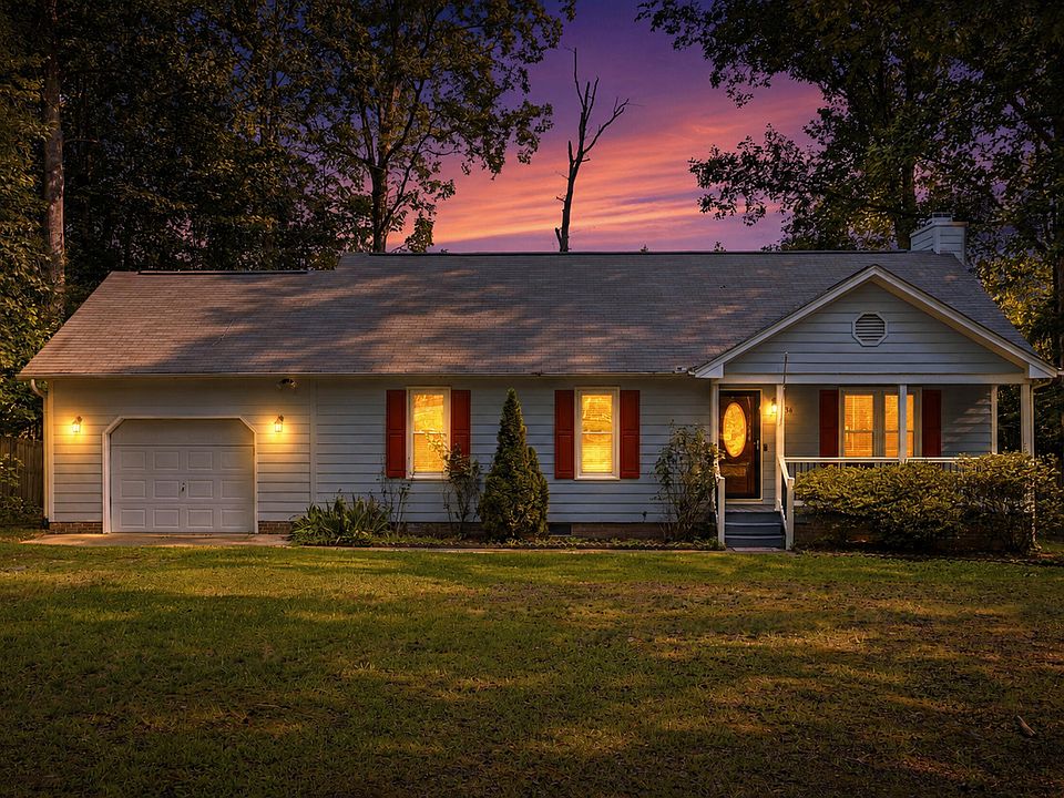 1st image of 336 Thornwood Ln