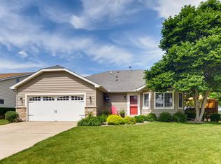 1328 Lincoln Ln, Hastings, MN 55033