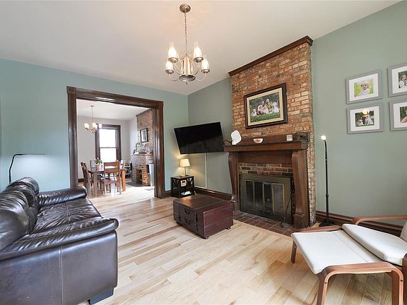 4th image of 3829 Russell Blvd