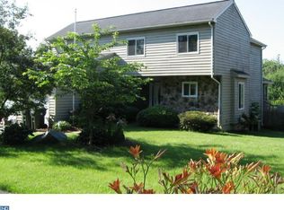 907 W Church Rd, Newark, DE 19711