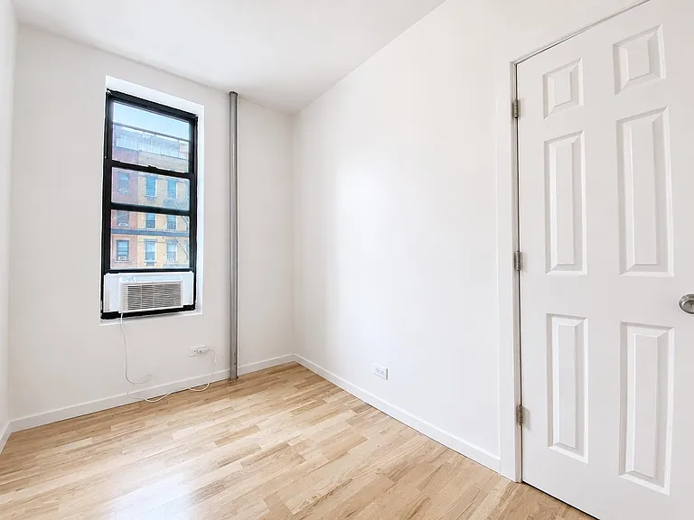 1270 1st Ave #3B — Photo 6
