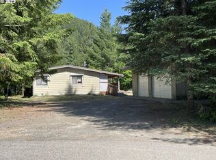 232 Heslen Rd, Carson, WA 98610