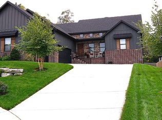 1904 Bull Run Rd, Ozark, MO 65721