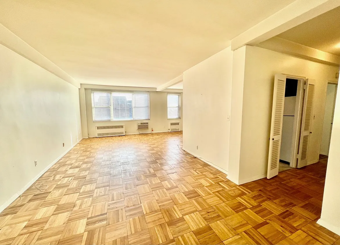 1 bed, $2,500 — Photo 3