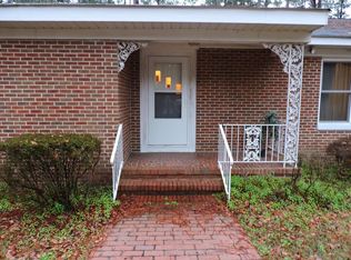 815 E Rollingwood Rd, Aiken, SC 29801