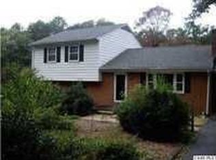 1732 Concord Dr, Charlottesville, VA