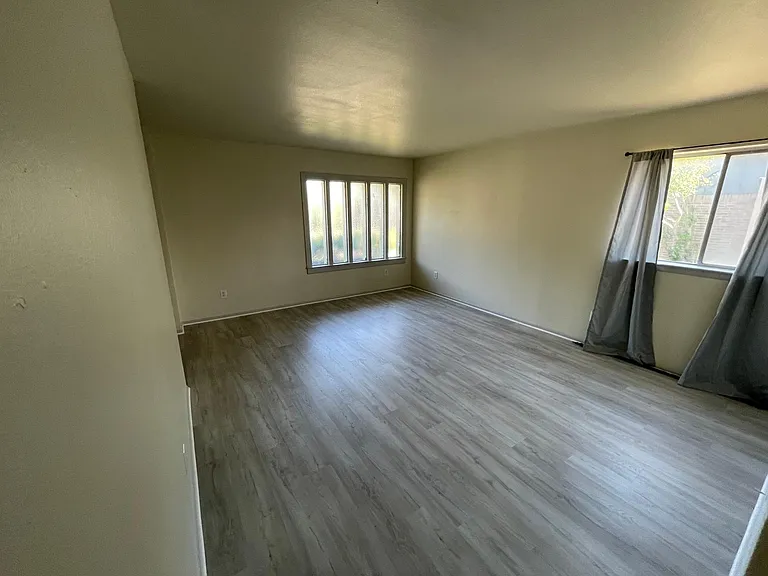 14046 Rolling Hills Ln — Photo 15