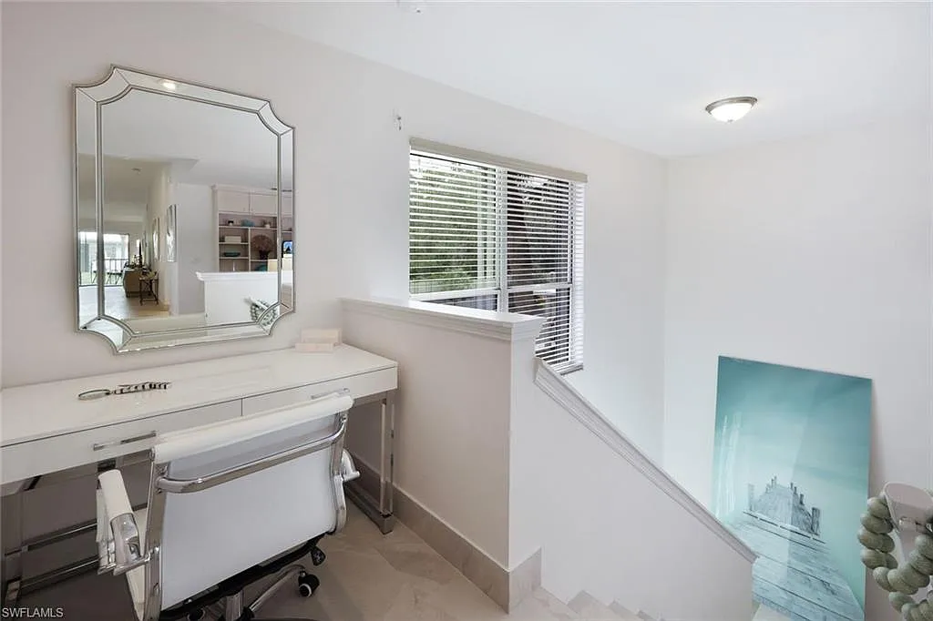 2 bed, 2.0 bath, 1516 sqft, $7,500 — Photo 2