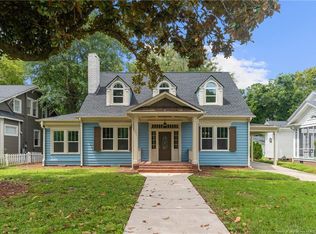 201 Oakridge Ave, Fayetteville, NC 28305