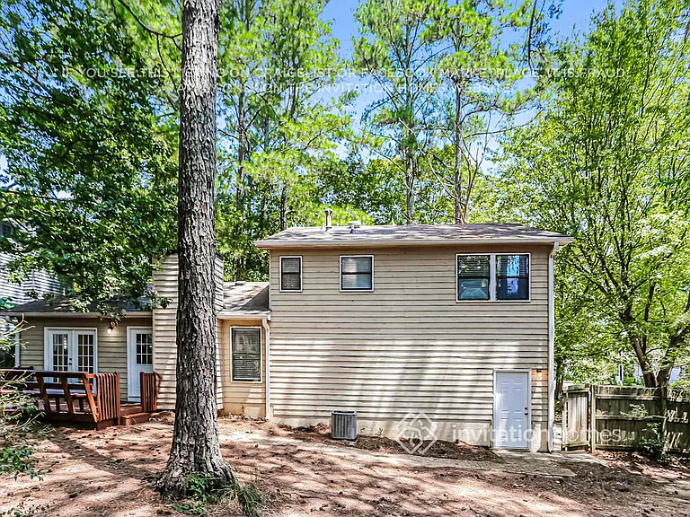 4821 Chapelle Ct — Photo 16