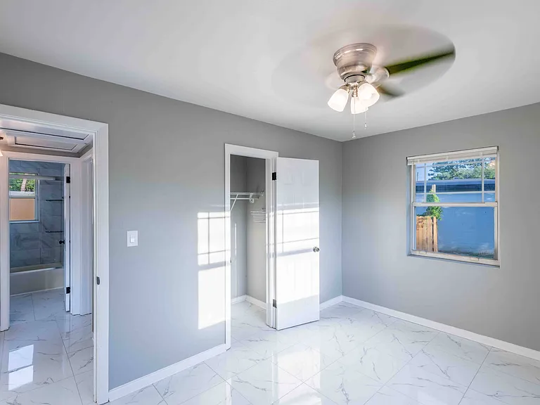 2013 Ronald Ln — Photo 24