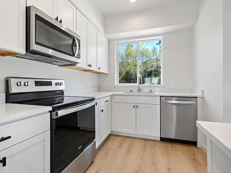4000 Dewey Rd — Photo 24