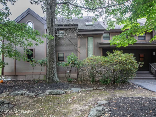 41 Sky View Dr Unit B, East Stroudsburg, PA 18302