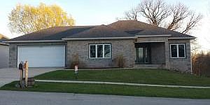 2nd image of 1284 Park View Dr