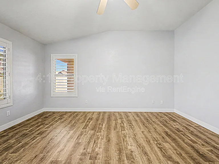 3296 E Warbler Rd — Photo 14
