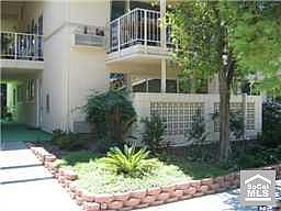 2nd image of 746 Avenida Majorca Unit B