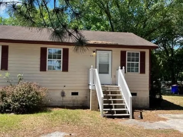 1016 Legion St #A, Greenville, NC 27834