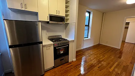 Rented by HOLTON REAL ESTATE INC.