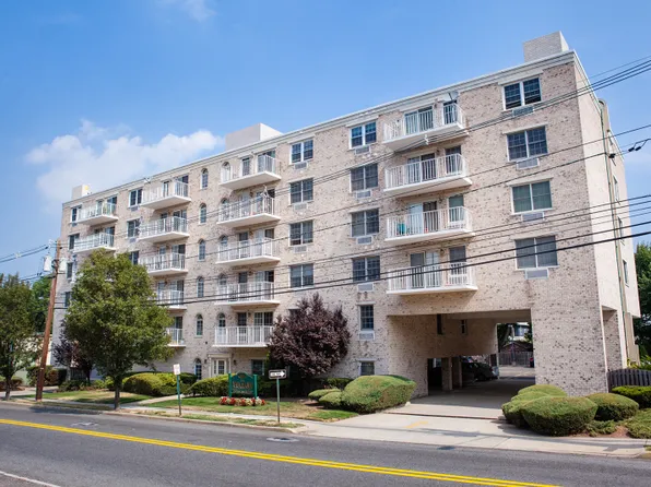 446 Passaic St #E, Hackensack City, NJ 07601