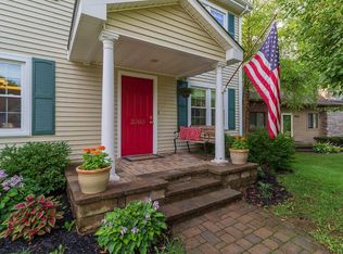 3260 Hunters Point Dr, Lexington, KY 40515